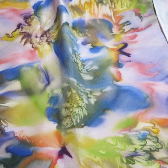 Two separate Watercolor scarves - Picture 3 of 13